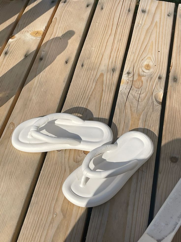 Lightweight Flip-Flops