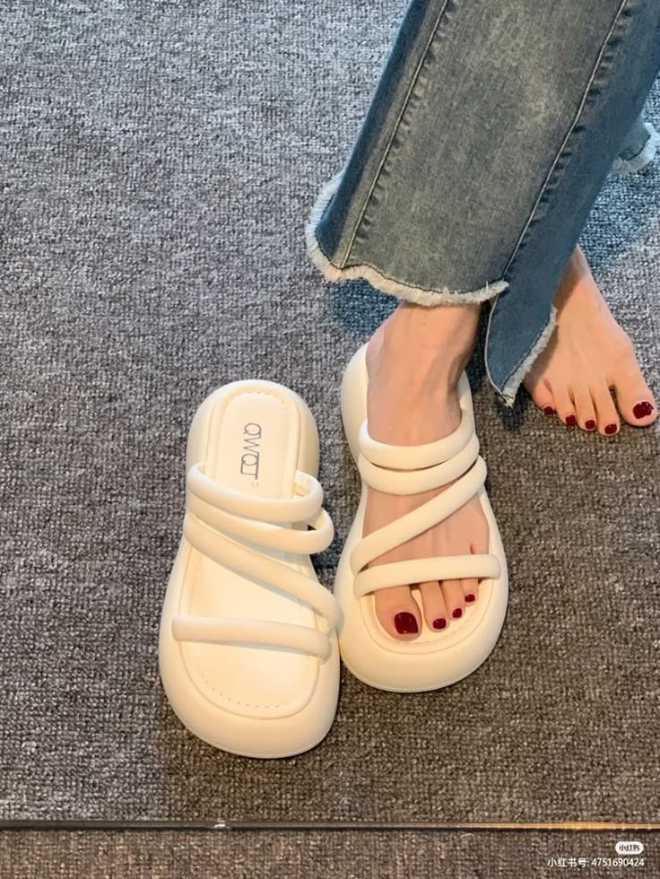 Women's Slippers with Non-Slip Soft Soles