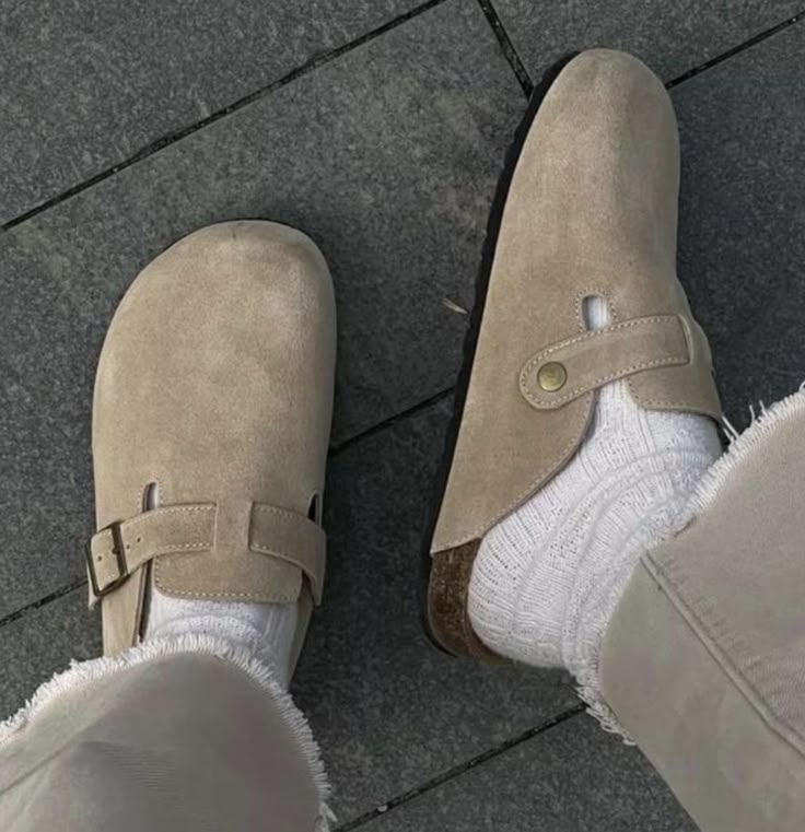 Trendy Clogs with Supportive Soles